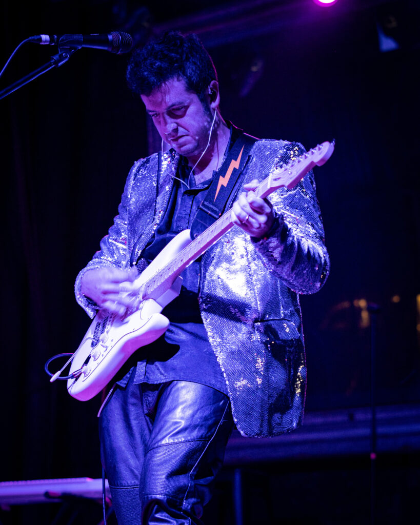 Vesica Piscis Foro La Paz CDMX Punkcast Cesar Covarrubias Yañez