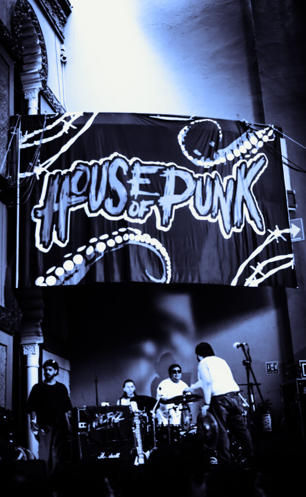Fotos House of Punk House of Vans CDMX Indie Rocks mayo 2026 Alex Ruiz