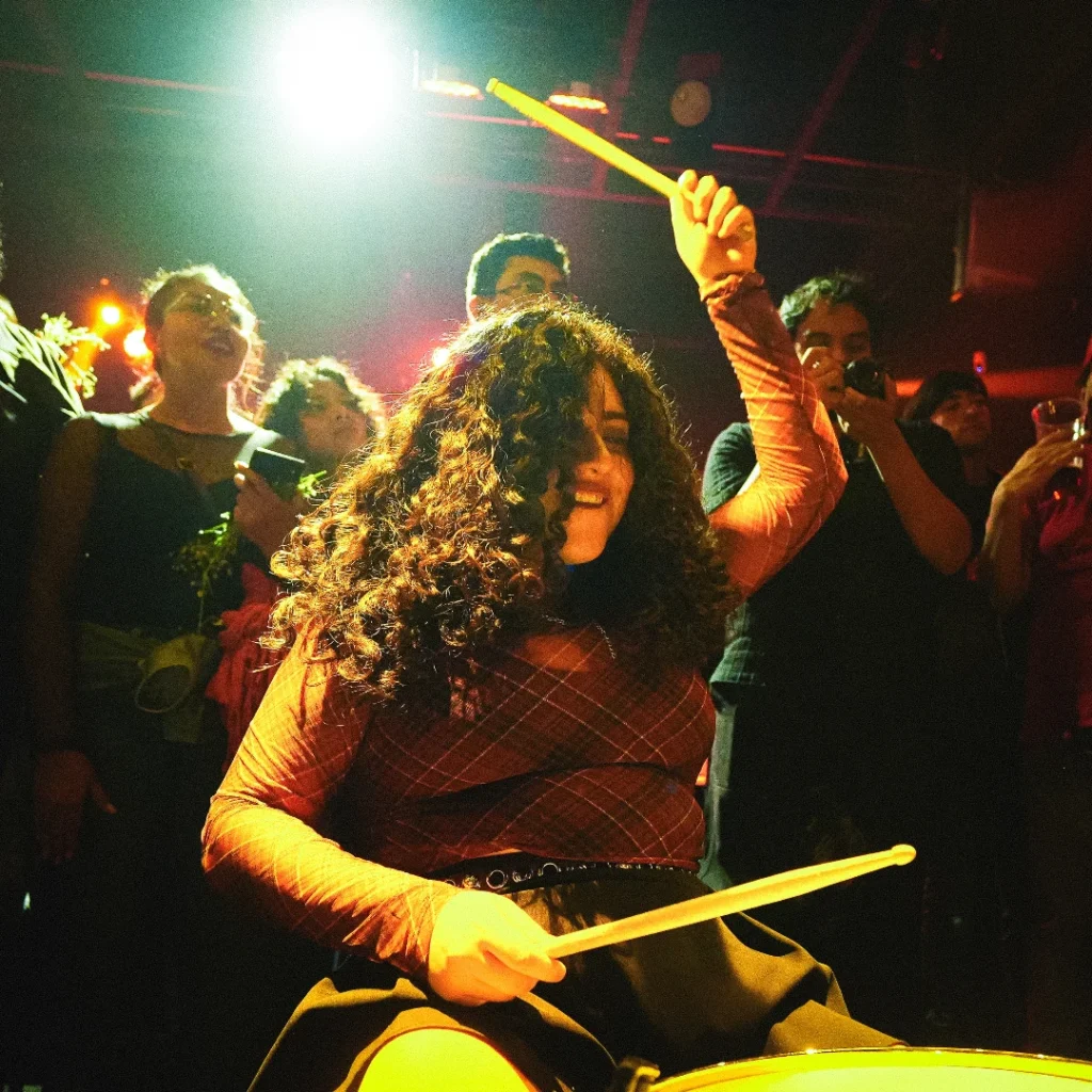 Concierto Yuno noviembre 2025 Fvck Fuck Off Room CDMX Tu Punkcast Favorito Fotos Cesar Covarrubias Yañez